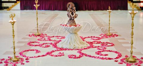 Rangoli Garba - Sangeet Decor For an Indian Wedding By Elegance Decor 847-791-0397 contact@elegance-decor.com- Serving the Midwest (Chicago, Iowa, Michigan, Ohio, Indiana)